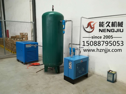 �������R������׃�l�Չ��C(j��)�F(xi��n)��ʹ����Ƭ